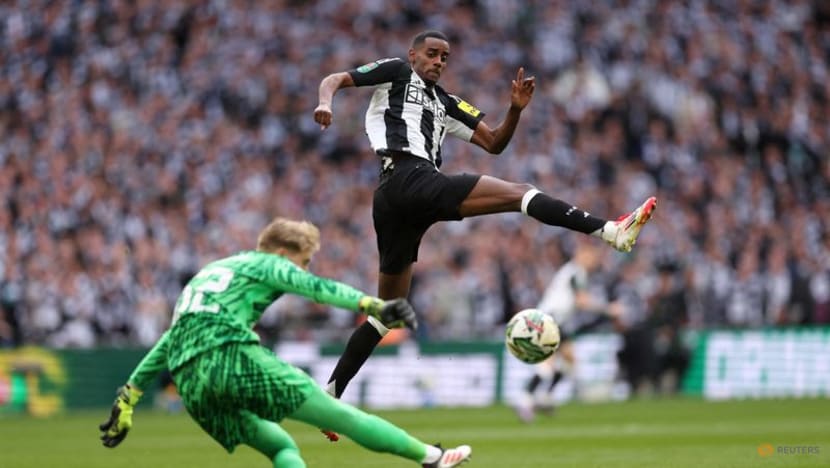 Newcastle end trophy drought with League Cup final win over Liverpool