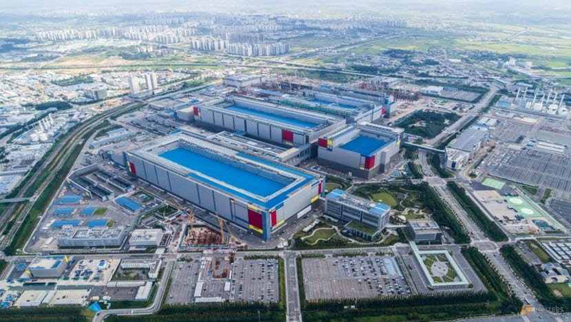 Samsung flags big miss in Q2 profit, citing US AI chip curbs on China