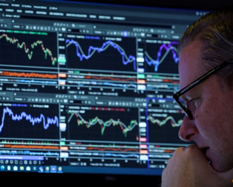 US stocks clinch double-digit annual gains, capping a stellar year