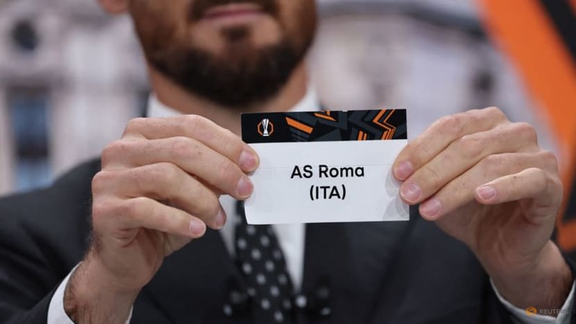 Roma face Porto test in Europa League knockout phase playoff Roma face Porto test in Europa League knockout phase playoff
