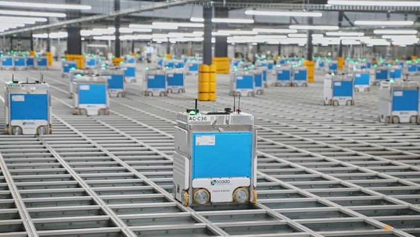 Ocado slides 17% as US partner Kroger closes robotic warehouses