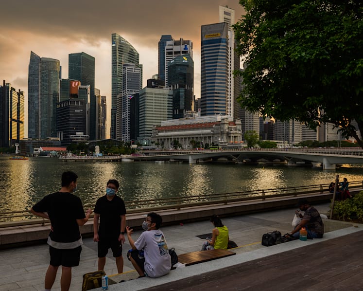 Covid-19: 2,079 new cases and 6 more deaths in Singapore; weekly infection growth rate at 0.75