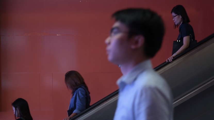 Salaries in S’pore expected to rise 4% next year: Survey