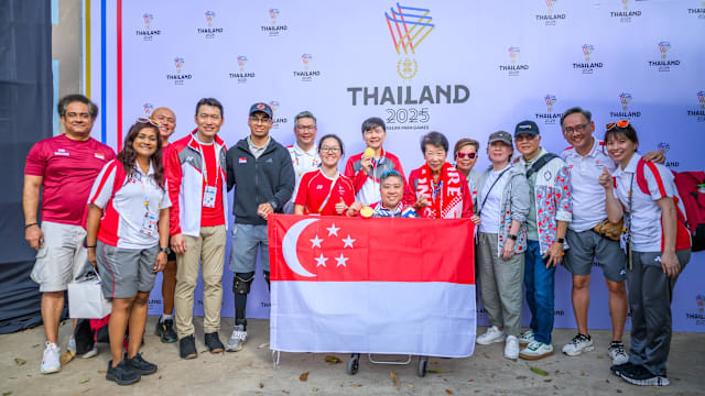 射击队收获两面金牌  陈汉松历史性夺金