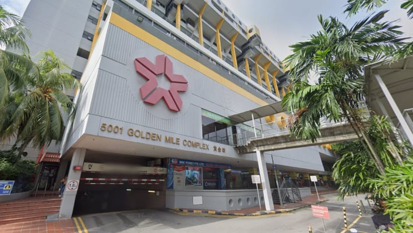 2.5 years’ jail, caning for man who trapped and molested tourist in stairwell at Golden Mile Complex