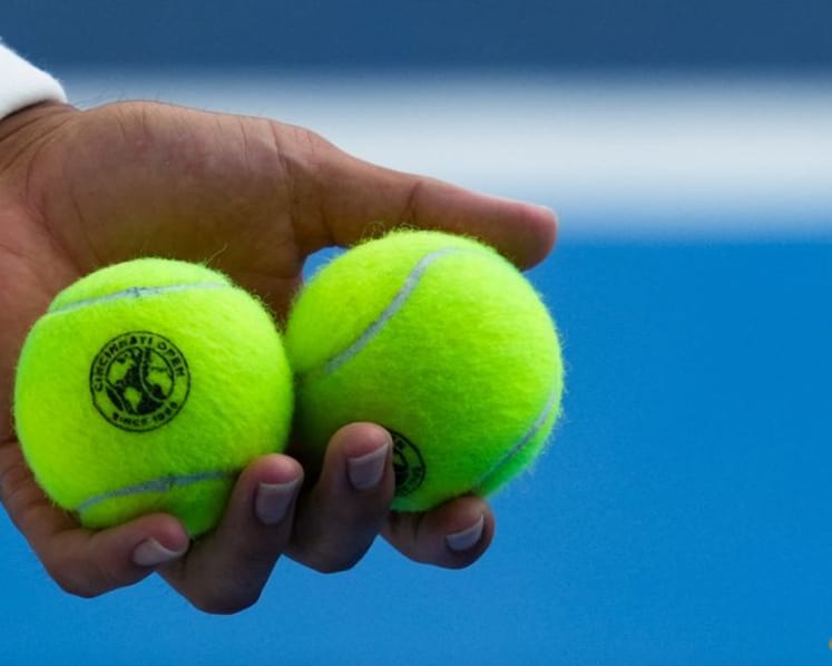 Red-hot Nakashima stuns Medvedev to reach Cincinnati fourth round