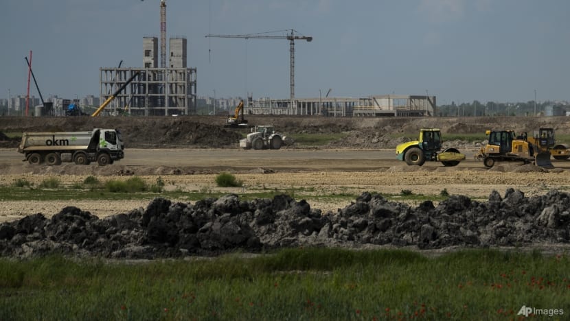 Hungary deepens economic ties with Beijing as EU warns against overreliance on China Hungary deepens economic ties with Beijing as EU warns against overreliance on China