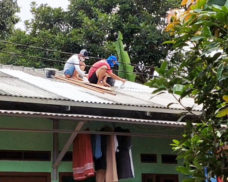 Save money, be cool: Indonesian project shows how ‘cool’ roofs can help Asia beat the heat