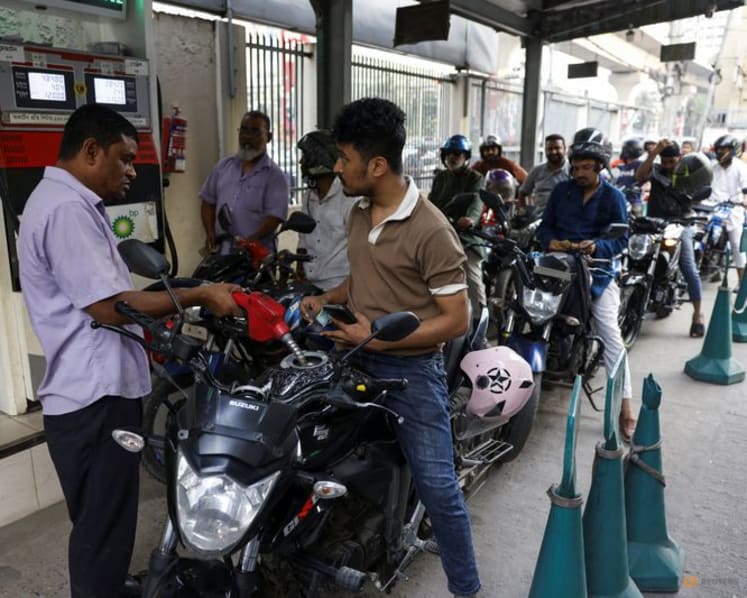 Bangladesh turns off lights as Mideast war deepens energy crunch