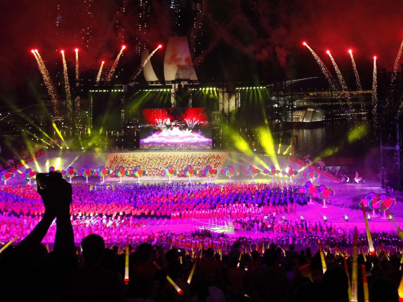 National Day rehearsal 2013 at floating platform. Photo: Ernest Chua.
