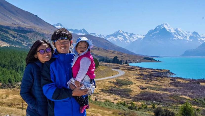 Chris Wang, family take 3-hour hike up Mount Cook