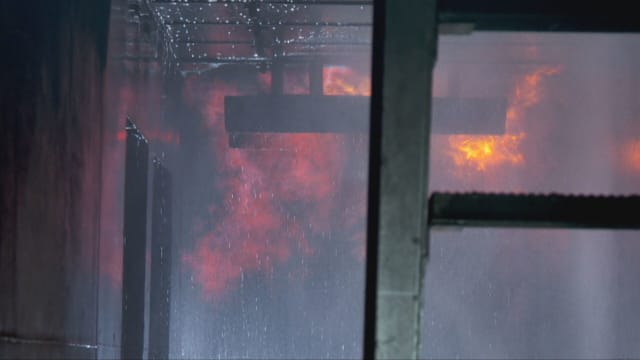 前线追踪 | 高楼防火区间如何救命？  居家必备三大防火法宝