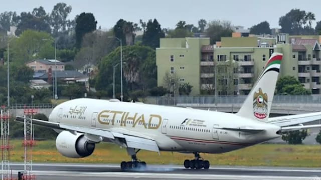 阿提哈德与阿联酋航空将恢复从阿联酋飞往新加坡有限航班