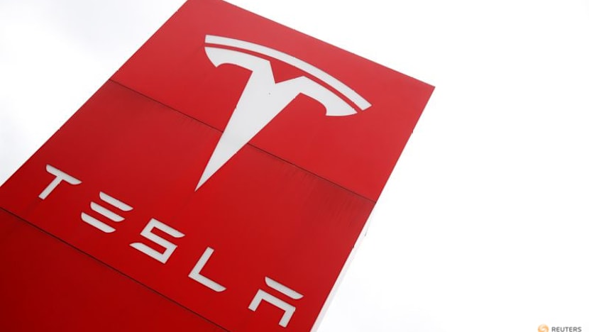 Tesla wins bid to revive UK lawsuit for 5G patents licence