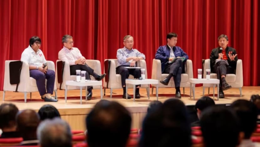 Isu perjanjian Income-Allianz: Pemimpin kesatuan sekerja prihatin kesan terhadap kedudukan NTUC, hubungan dengan Pemerintah Isu perjanjian Income-Allianz: Pemimpin kesatuan sekerja prihatin kesan terhadap kedudukan NTUC, hubungan dengan Pemerintah