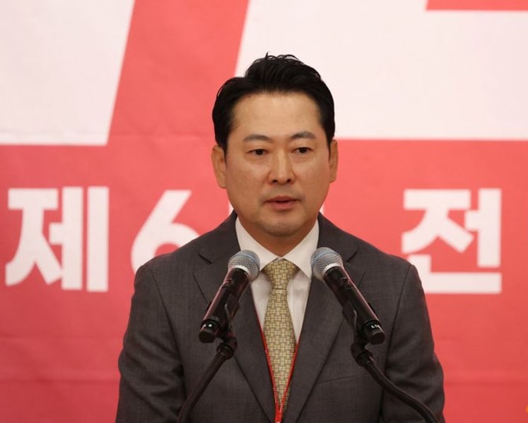 South Korea opposition party picks backer of ousted President Yoon as leader
