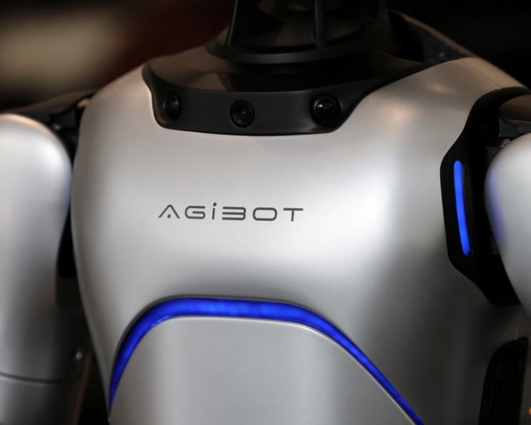 Chinese robot maker AgiBot starts Hong Kong IPO process, Securities Times reports