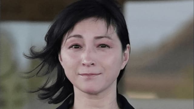 广末凉子发生追撞事故，车子是他的、受伤的也是他……