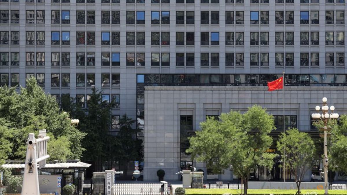 China sanctions 10 US firms over Pentagon blacklist