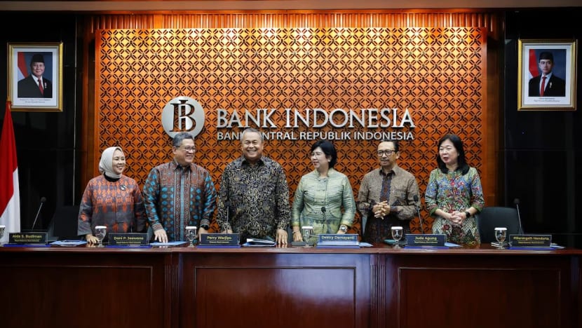 Bank Indonesia secara mengejutkan pangkas suku bunga acuan jadi 5,75%