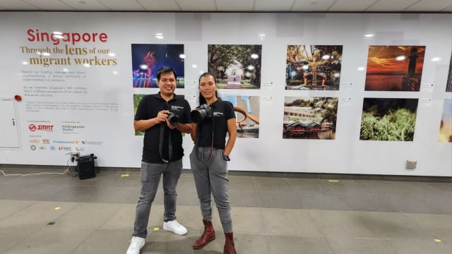 听力练习：20多名客工一起办摄影展