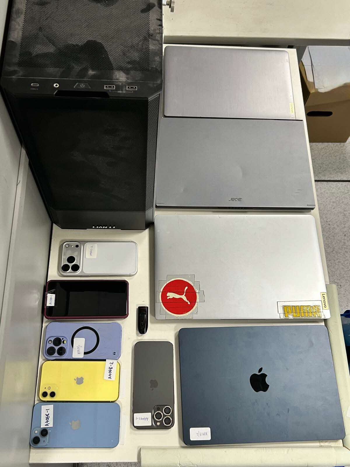 documents_and_electronic_devices_seized_from_the_raids_2.jpg