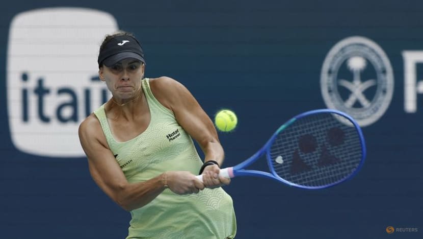 Gauff falls on tough day for Americans in Miami Gauff falls on tough day for Americans in Miami