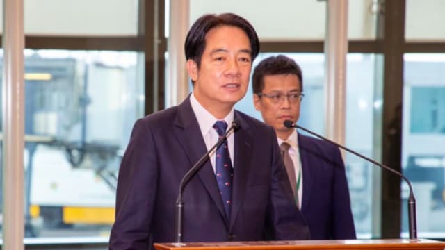 台湾副总统出访巴拉圭过境美国 中国大陆同步在东海海域举行军演