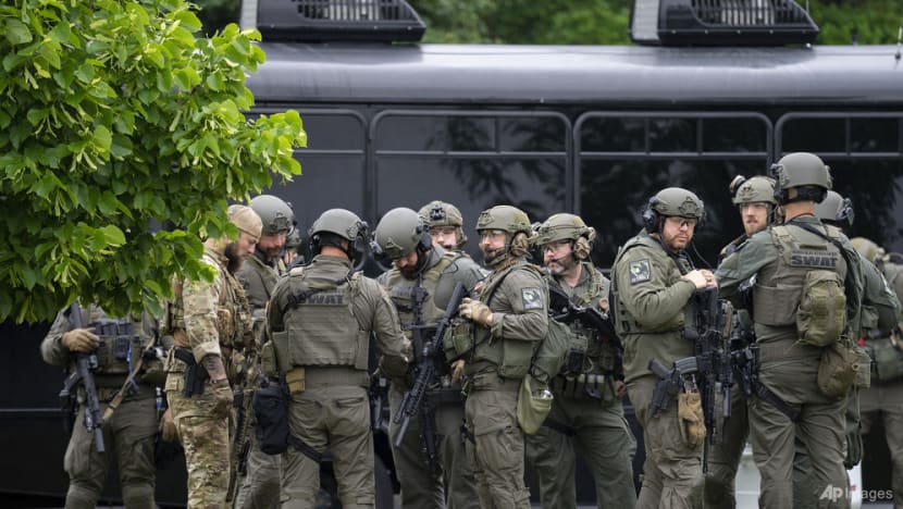 Minnesota state lawmakers shot, one killed, search underway for suspect: Governor