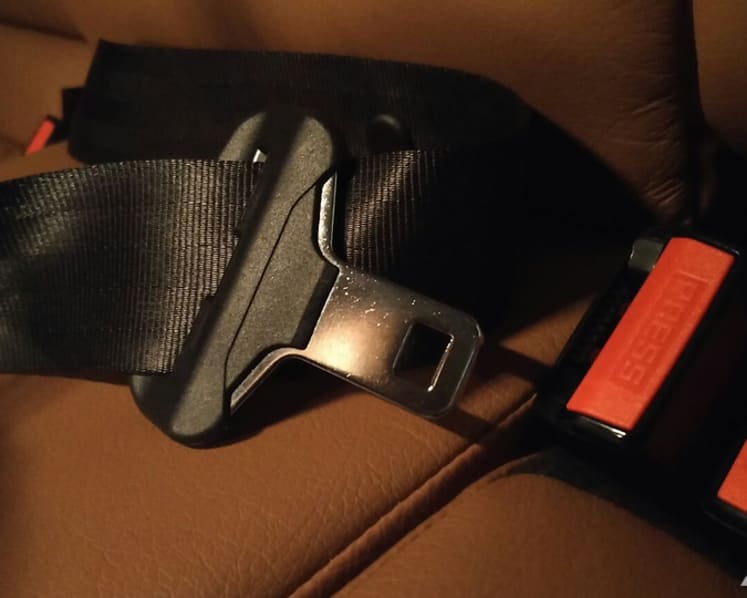 Grab passenger who did not wear seat belt is 20% liable for his injuries in accident: Judge