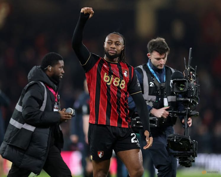 Arsenal get title boost as Man City and Villa both drop points