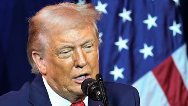 特朗普称共和党须赢中期选举 否则他将被弹劾