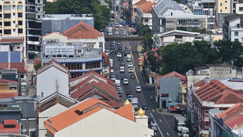 COE premiums fall across the board; Cat B down by S$40,000