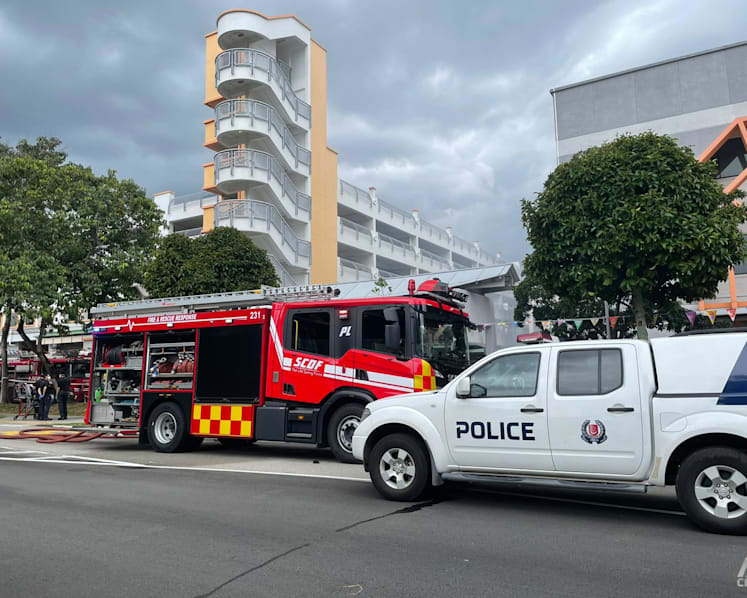  Fire breaks out at Tampines coffee shop, disrupting operations