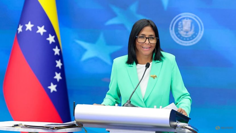 Venezuela signs oil, gas deals with US companies