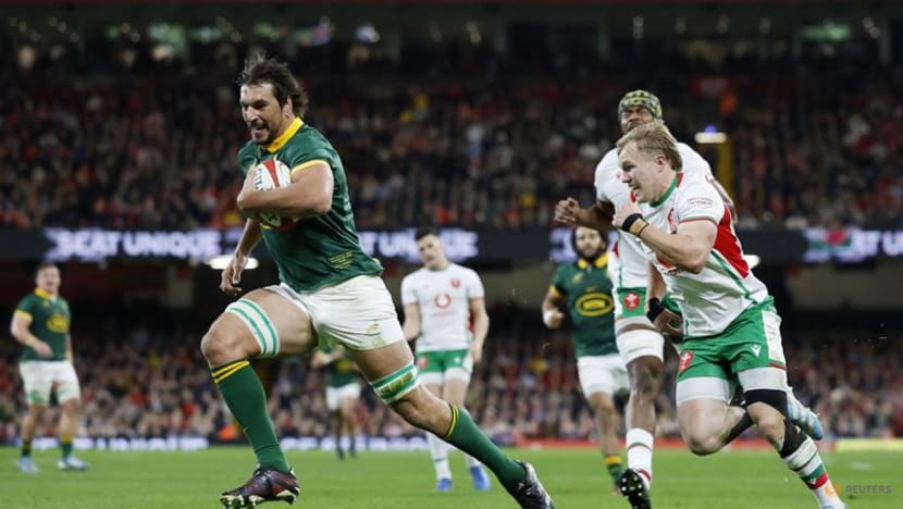 Etzebeth back after concussion concerns in boost for Sharks, Springboks