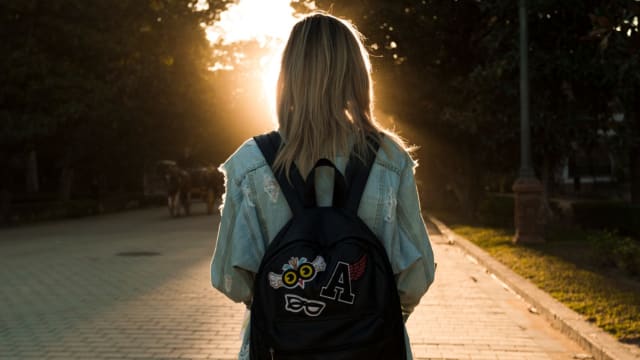 性侵未成年女生，是心理生病了？受害人该怎么做？