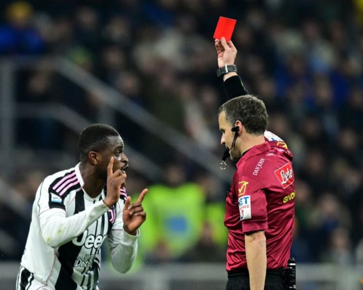 Serie A referee designator apologises after controversial Kalulu sending-off