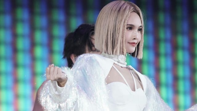 杨丞琳狮城演唱会生变　全因旋转舞台运输导致？