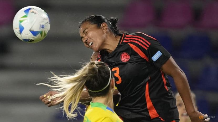 Ten-woman Brazil survive Colombia challenge in Copa goalless draw