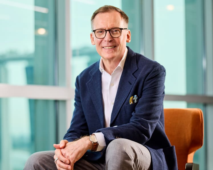 Shaping Tomorrow - Backed by trust: 100 years of Amex in Singapore
