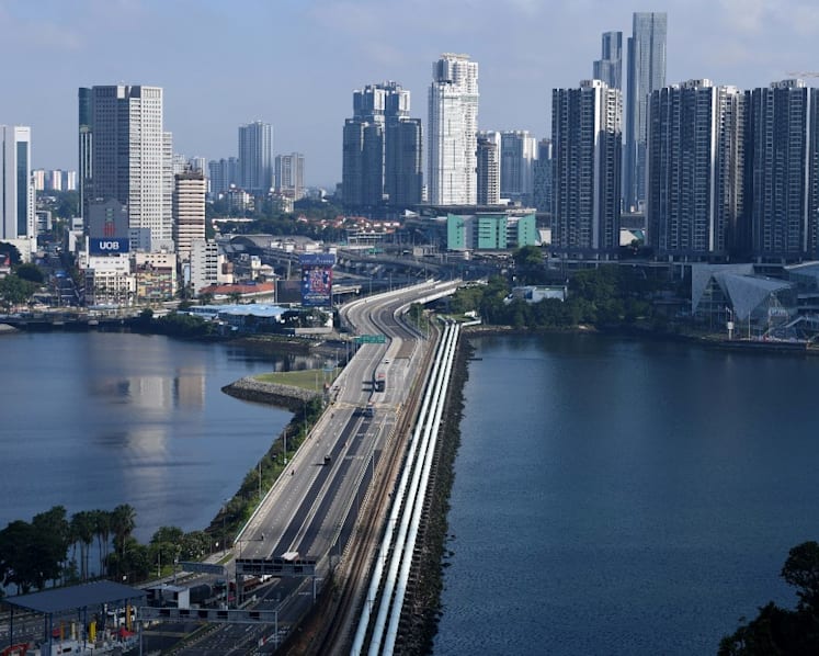 Use ‘odd and even number’ system for vehicles in opening up land borders with Malaysia   