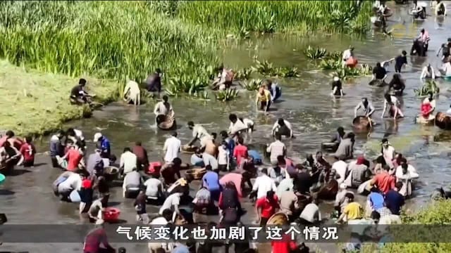 克什米尔捕鱼节 倡导保护水源