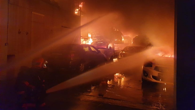 100 firefighters deployed to put out blaze at Sungei Kadut warehouse