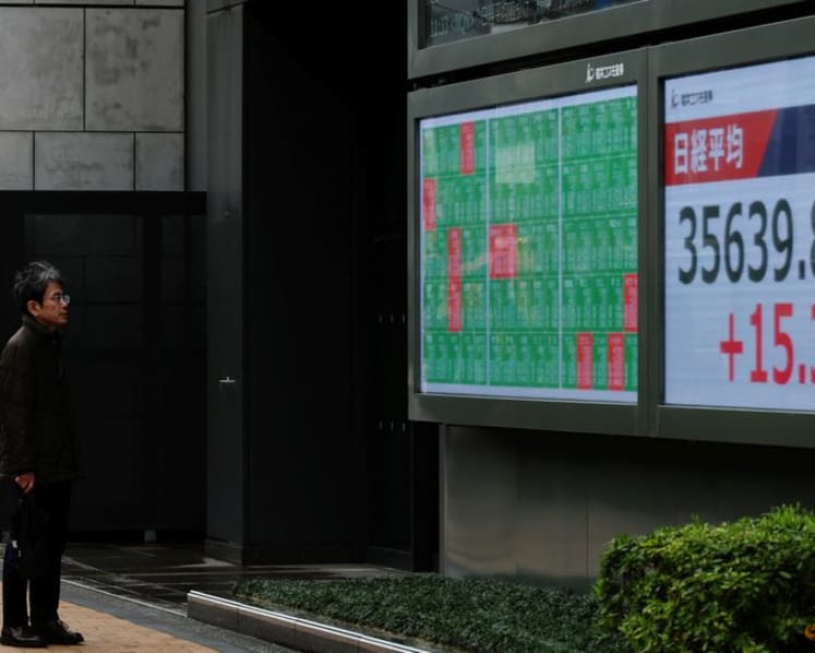 Asia stocks extend losses after Wall Street plunge