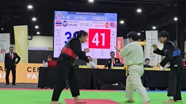 因不满裁判裁决 马国武术教练被指袭击对方引关注