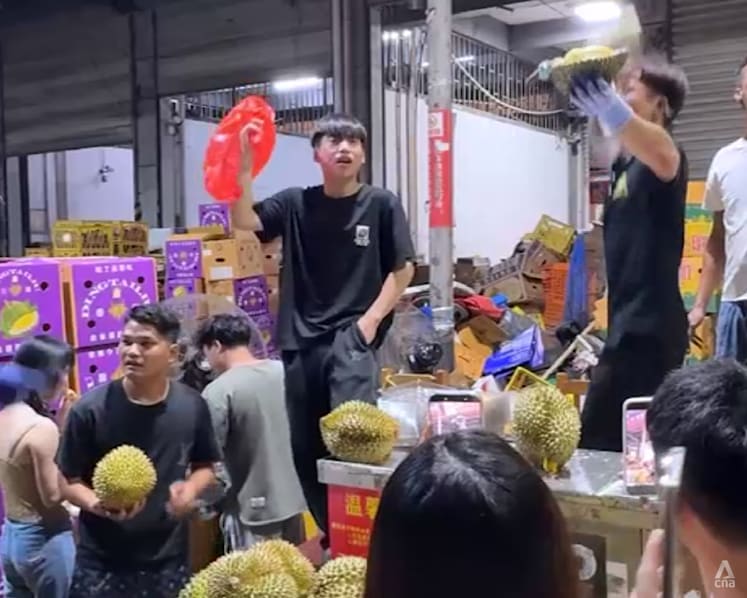 From durians to tourism: As China-Vietnam trade booms, border communities seek a bigger slice