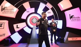 உலக Darts போட்டி - வெற்றிபெற்ற ஆக மூத்தவர் சிங்கப்பூரைச் சேர்ந்த 71 வயது லிம்