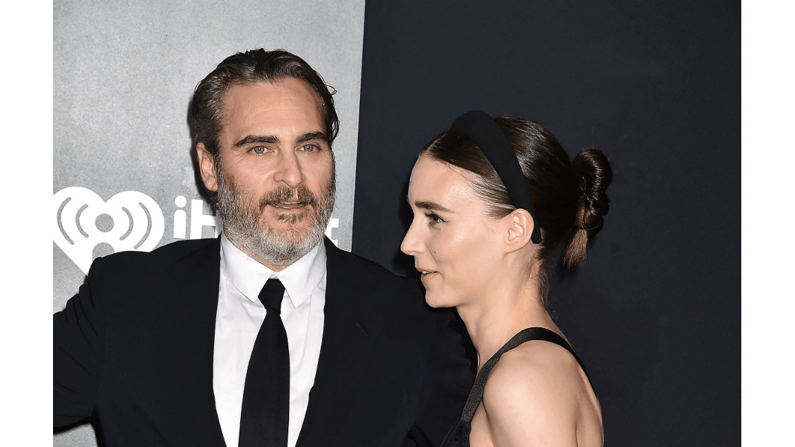 Joaquin Phoenix and Rooney Mara Speak About Son River For The First(02)