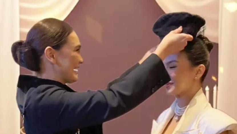 Luna Maya serahkan jabatan Presiden Jomblo, Raline Shah: 'Aku terima dengan senang hati'